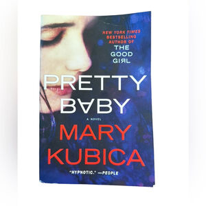 3/$15📚📖 / Pretty Baby by Mary Kubica